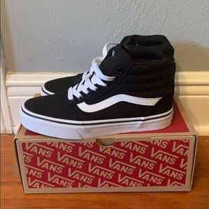 Black Ward Hi (canvas)